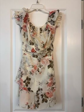 Floral Romper Dress Medium Cream Pink Ruffle Sleeve Flowy Spring Summer